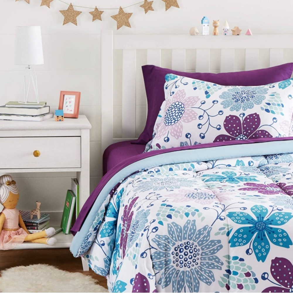 Kids Bed-in-a-Bag Microfiber Bedding Set, Complete Bed Set Purple Floral 5pc NEW